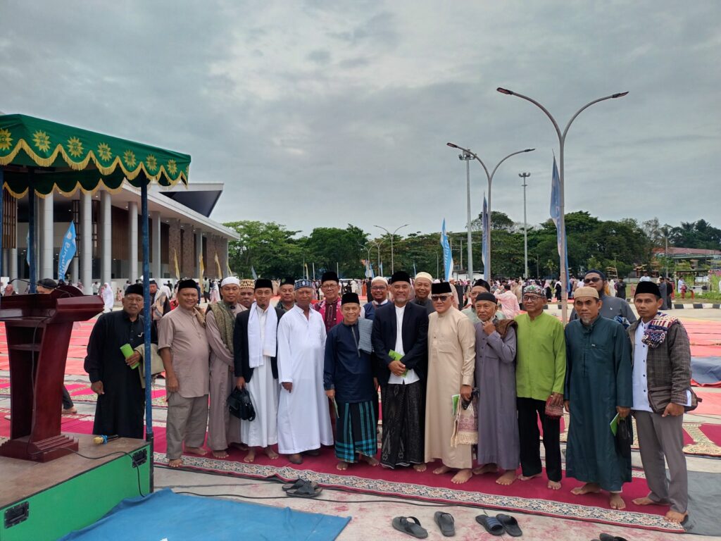 Muhammadiyah Tenggarong Gelar Sholat Idul Adha 1447 H di Dua Titik, Bupati Kukar Hadiri Pemotongan Qurban 1 ied tgr