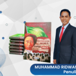 MKCH Muhammadiyah 4 Biru Putih Geometris Seminar Kewirausahaan Poster e1788152706270